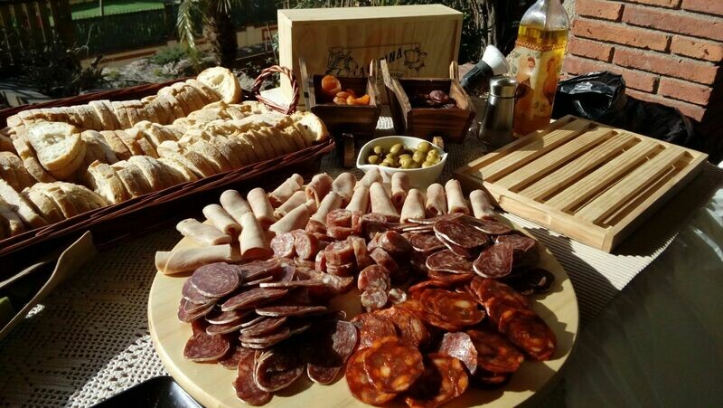 Bandeja Gourmet de embutidos variados