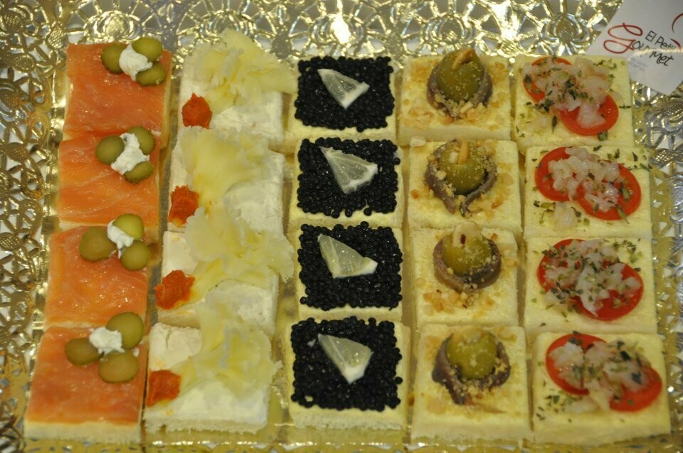 Bandeja surtido Canapés artesanales