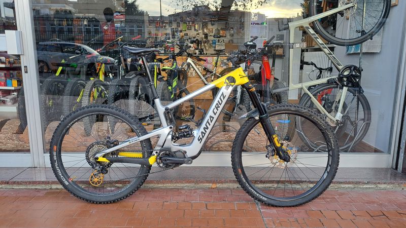 Santa Cruz Bullit
