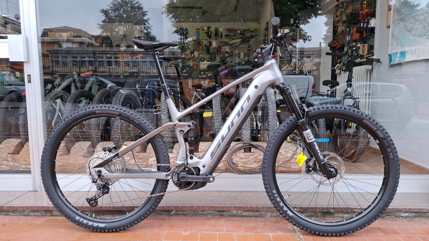Sunn Charger taglia L