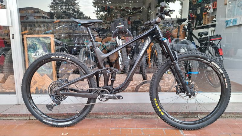 Giant Trance Advanced Carbon