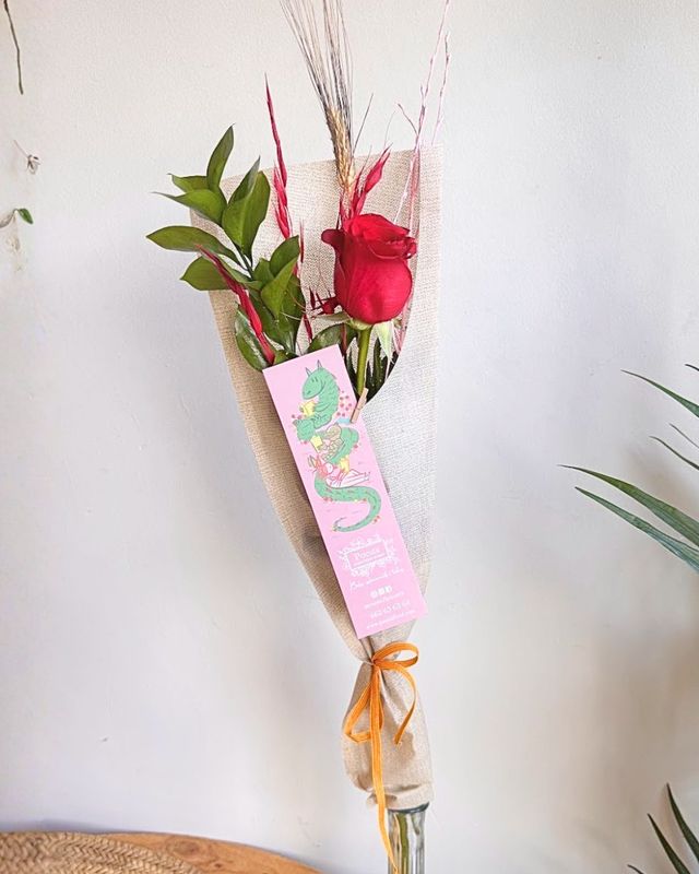 Rosa Woven