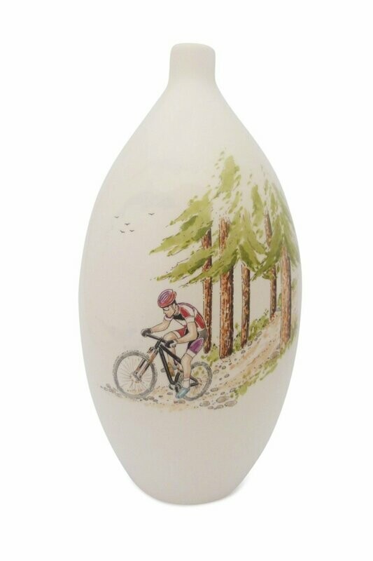 Urn "Mountainbiker" (model PU-3) hand beschilderd