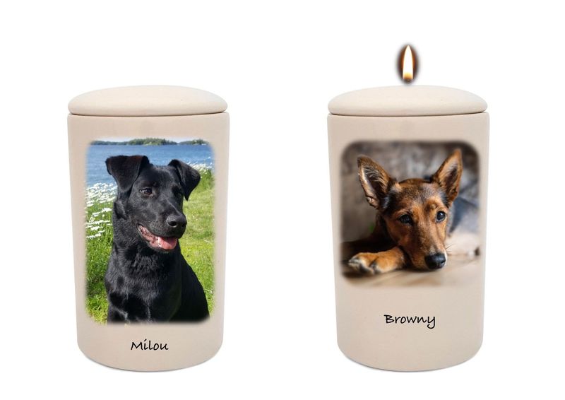 Cilinder urn - unieke urn met foto van uw hond of kat (naar keus met of zonder waxinelicht bovenin) Cilinder urn - unieke urn met foto van uw hond of kat (naar keus met of zonder waxinelicht bovenin)