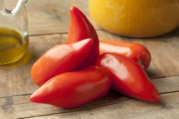 Tomate Cornue - 1KG