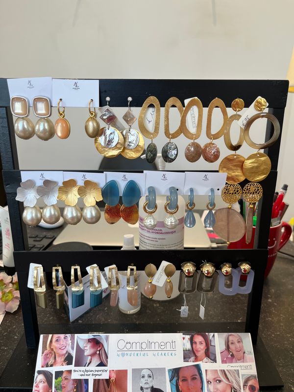 OORBELLEN COMPLIMENTI EN ATELIER LOUISA