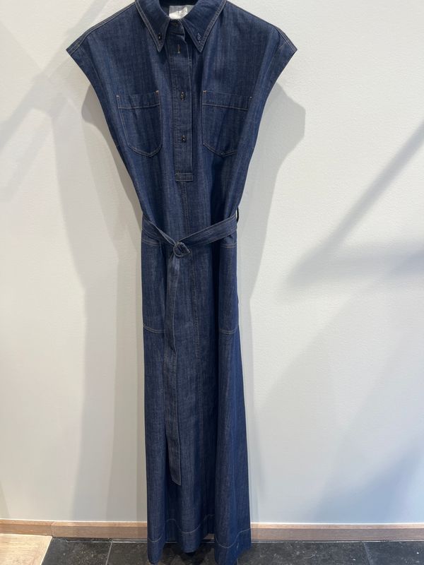 NIEUW JEANSKLEED FFC