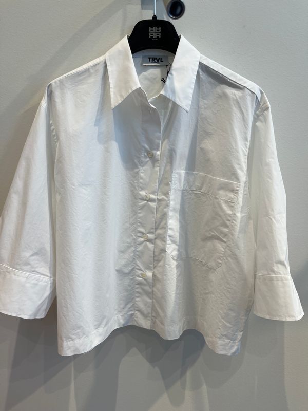 NIEUW BLOUSE TRVLLDRSS