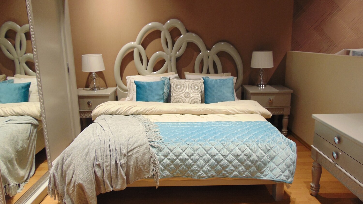 BAHRAIN MADE BEDROOM FURNITURE