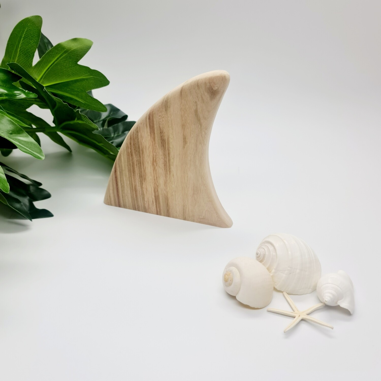 Small Shark Fin Serving Board