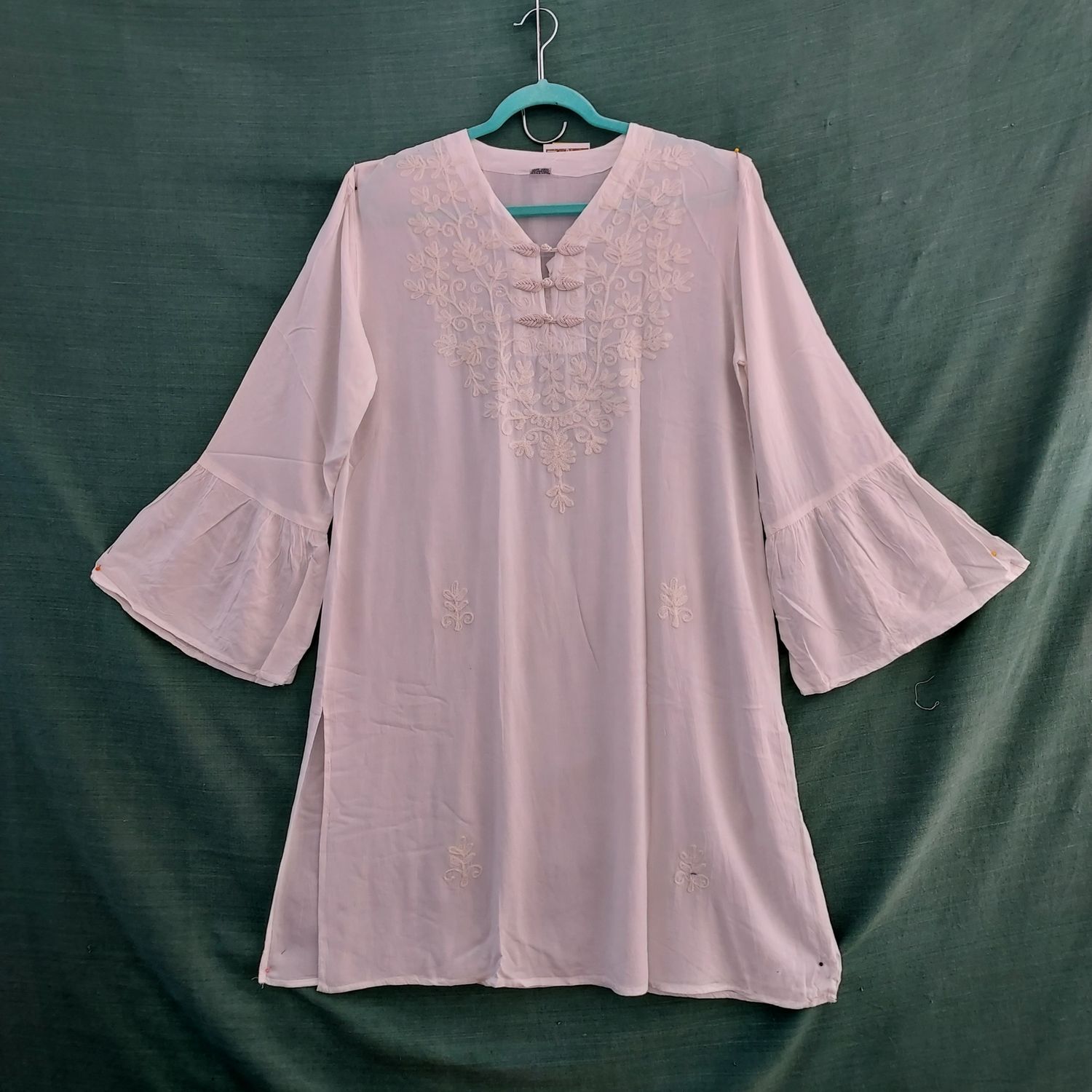 Kaftan Style White Embroidered Dress/Top XL - 44" Bust