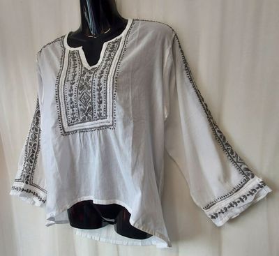 Lightweight Cotton Tunic Top with Grey Embroidered Detail 42 Lightweight Cotton Tunic Top with Grey Embroidered Detail 42" Bust