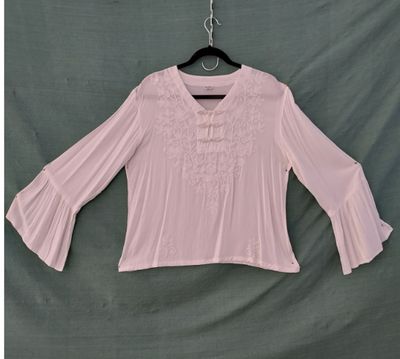 Clean Crisp & White Kaftan Blouse - 42 Clean Crisp & White Kaftan Blouse - 42" Bust