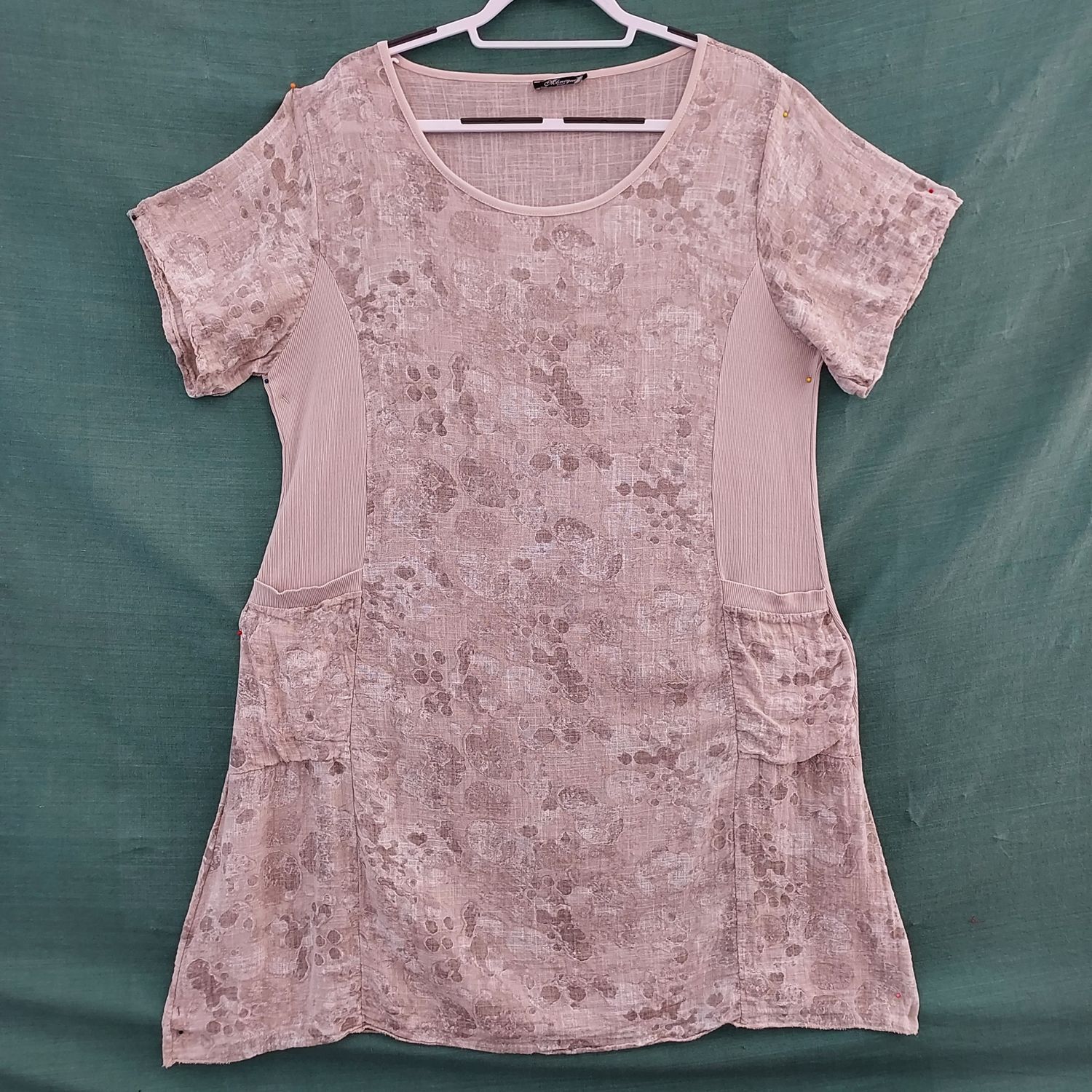 Beige Cotton Batiquie Rib Dress 44 Beige Cotton Batiquie Rib Dress 44" Bust