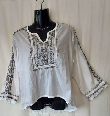 Lightweight Cotton Tunic Top with Grey Embroidered Detail 42 Lightweight Cotton Tunic Top with Grey Embroidered Detail 42" Bust