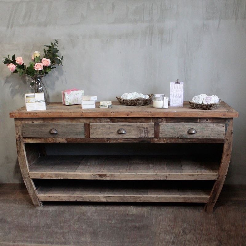 Large Centerpiece Wood Table - 180x60x80cm Large Centerpiece Wood Table - 180x60x80cm