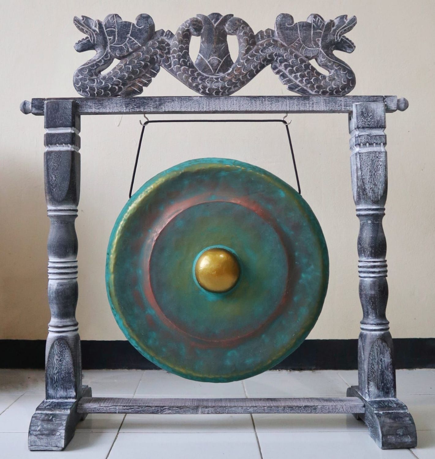 Medium Gong in Stand - 35cm - Greenwash Medium Gong in Stand - 35cm - Greenwash