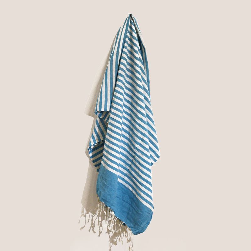 Cotton Pario Throw - 100x180 cm - Beach Towel/ Picnic Blanket - Sky Blue