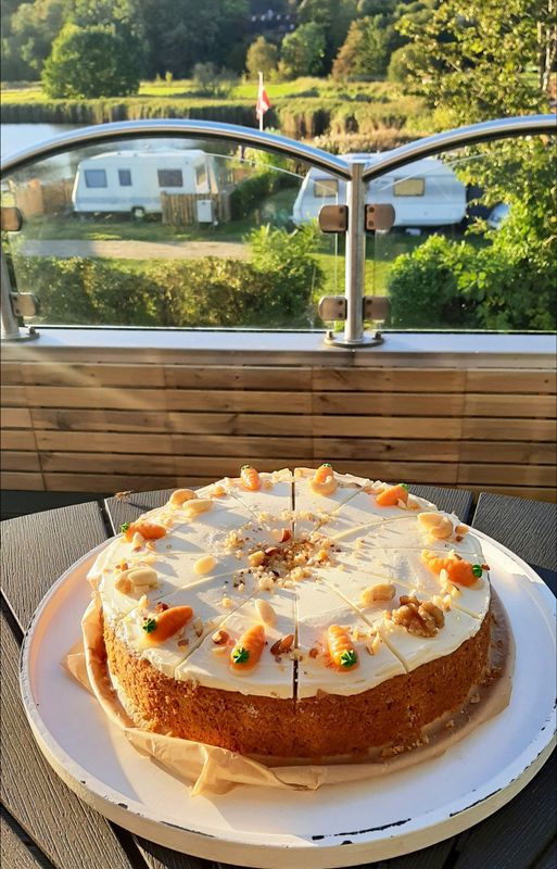 Möhren-Nuss-Kuchen