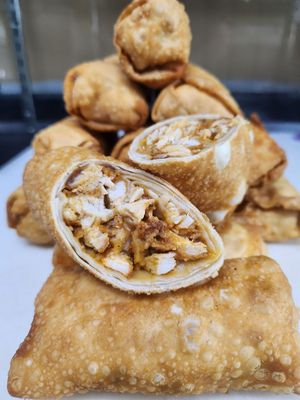 Buffalo Chicken Egg Rolls