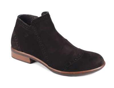 NAOT - Nefasi - Black Velvet Nubuck NAOT - Nefasi - Black Velvet Nubuck