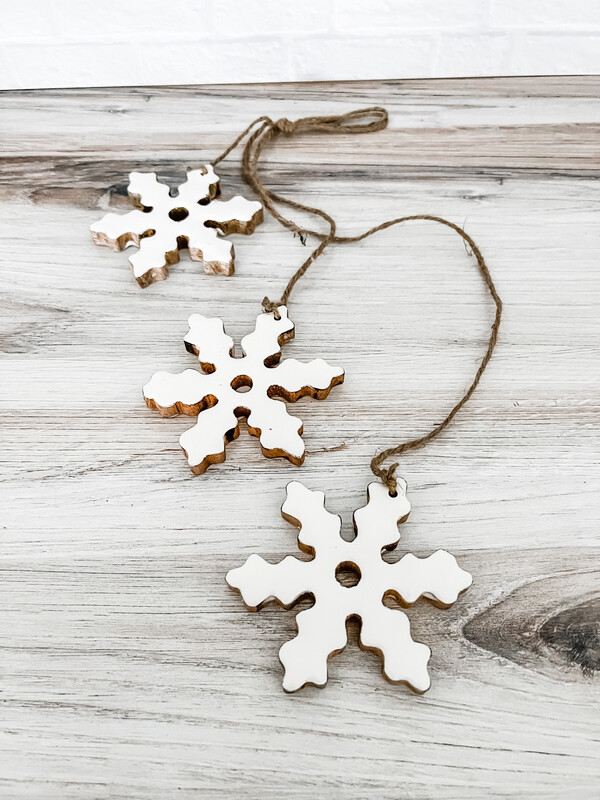 Triple Snowflake Hanger Triple Snowflake Hanger