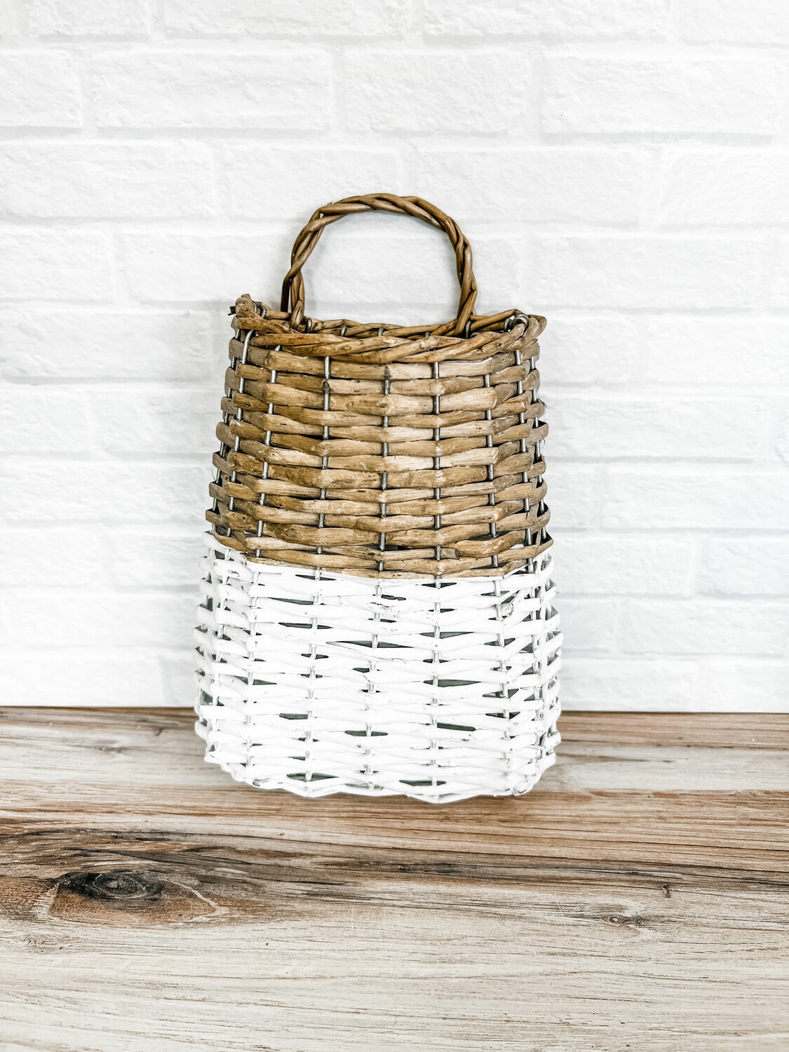 Wall Basket White Dipped S