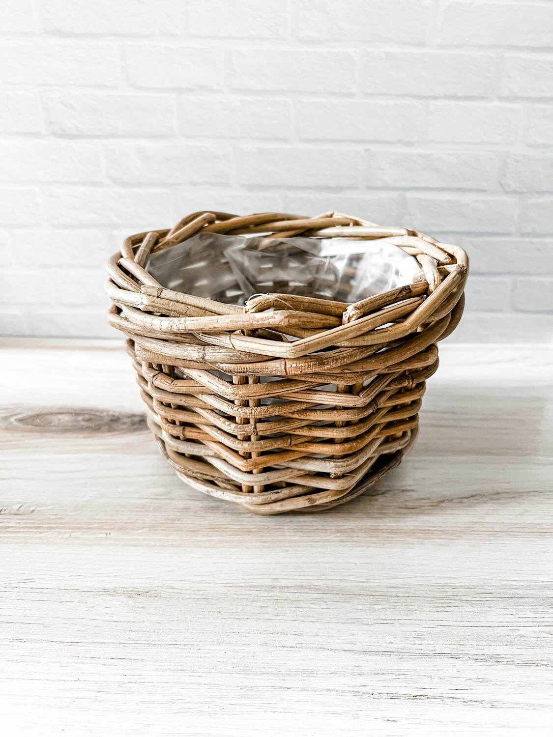 Round Basket Planter M