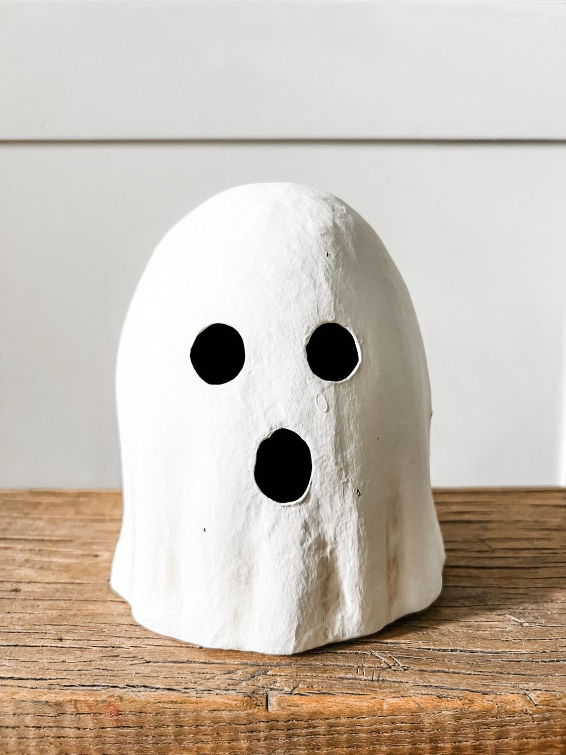 Surprised Paper Mache Ghost