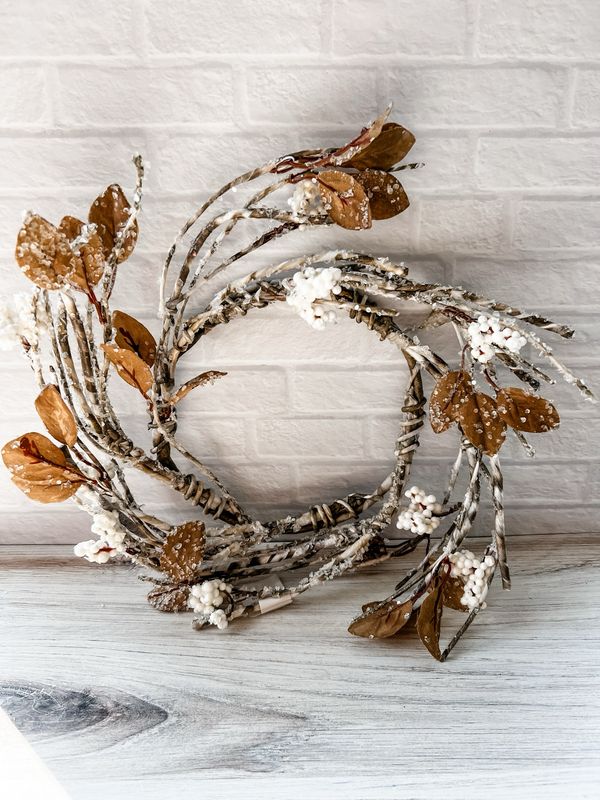 Icy Birch Berry Candle Ring Icy Birch Berry Candle Ring