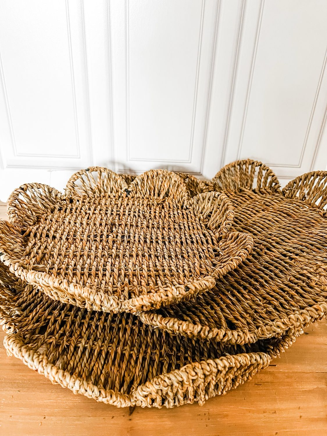Scalloped Basket Tray