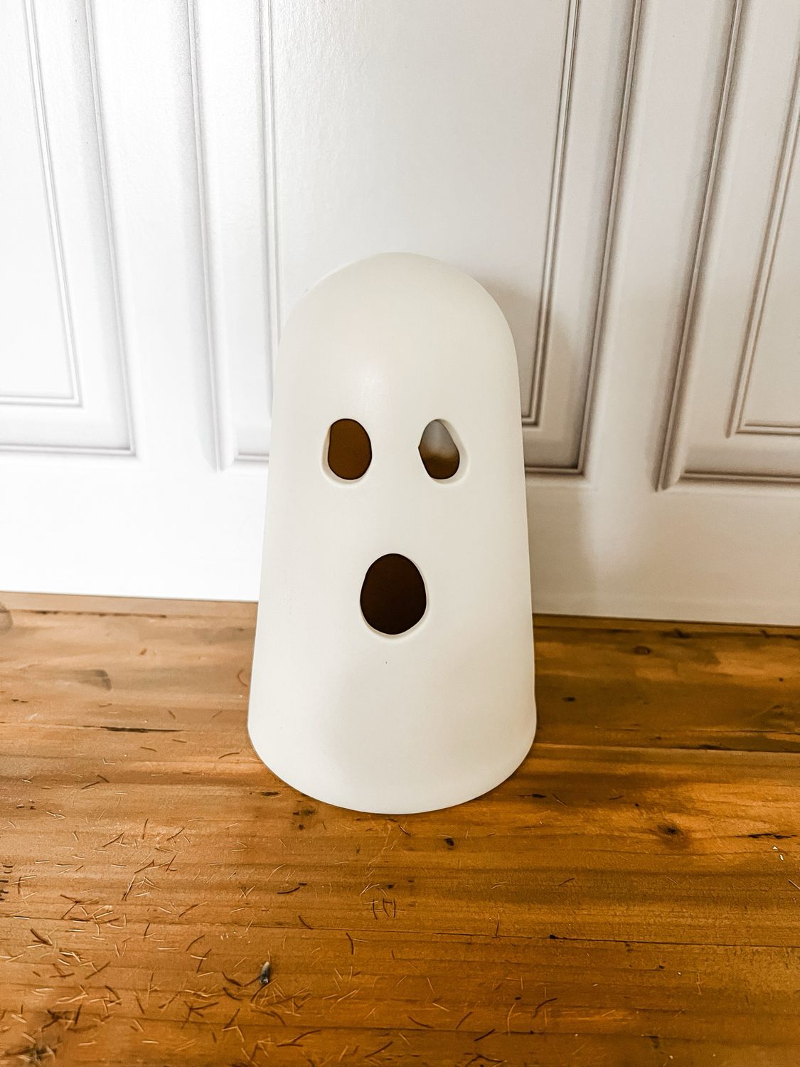 7&quot; LED Ghost