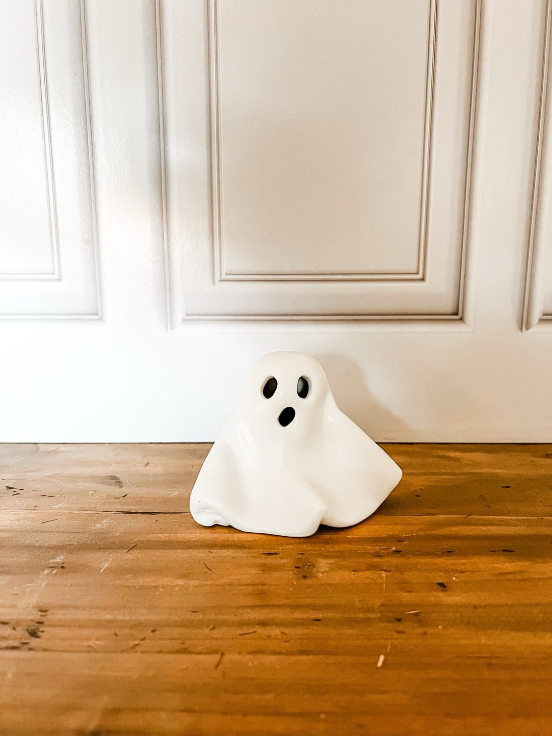 Stoneware LED Ghost