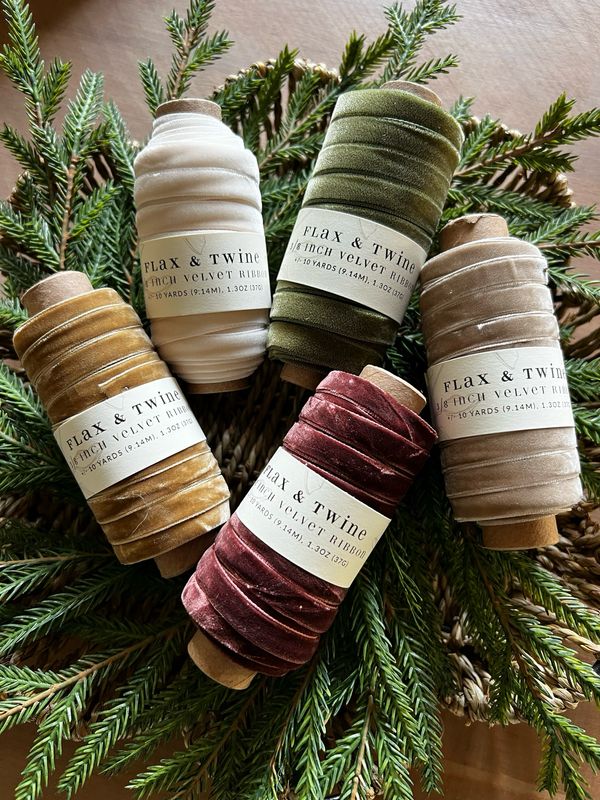 3/8" Velvet Ribbon 3/8" Velvet Ribbon