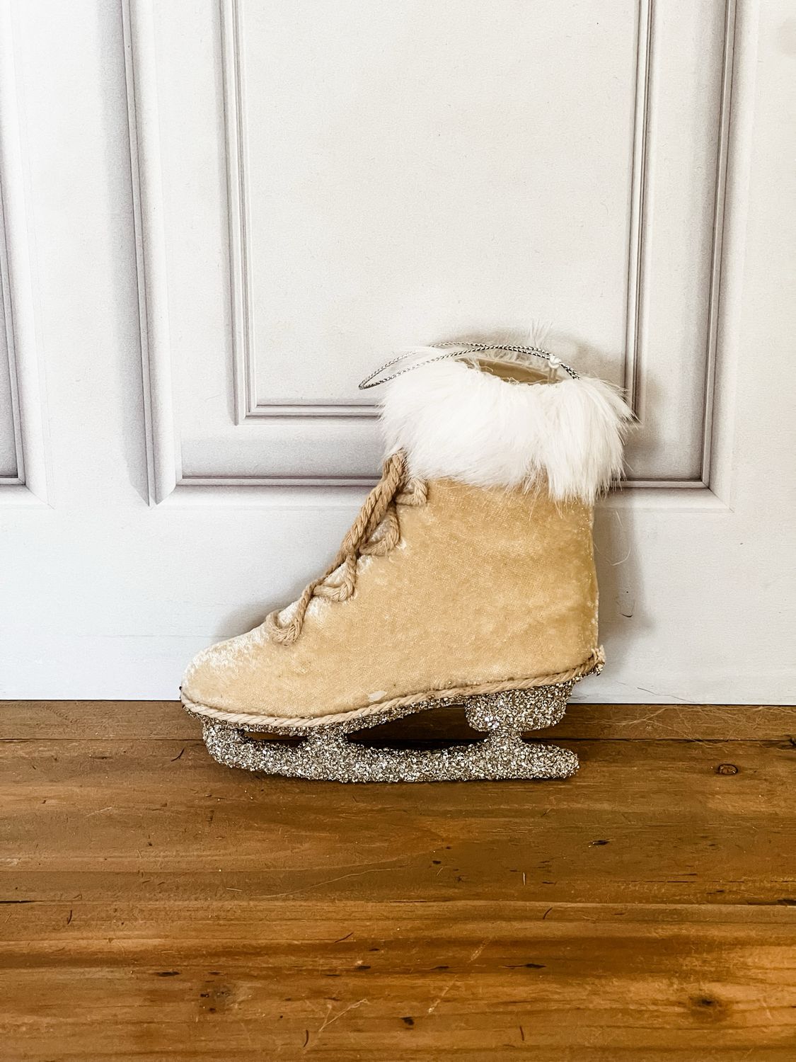 Velvet Skate Ornament