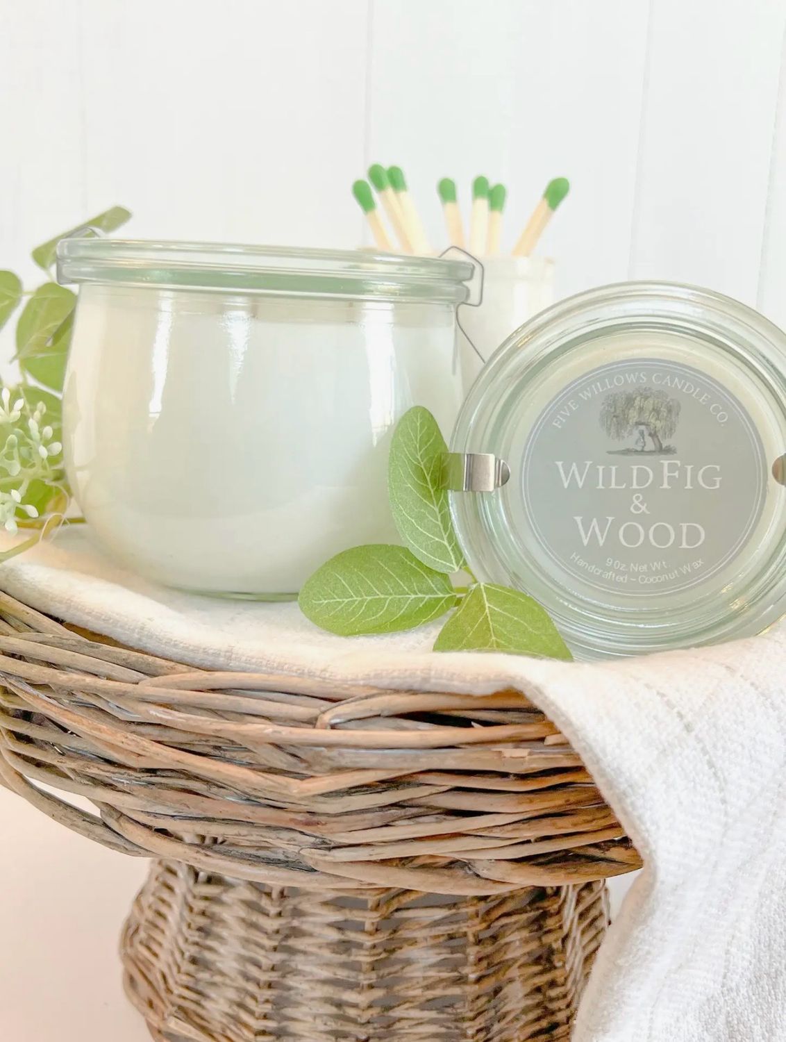 Wild Fig &amp; Wood Candle