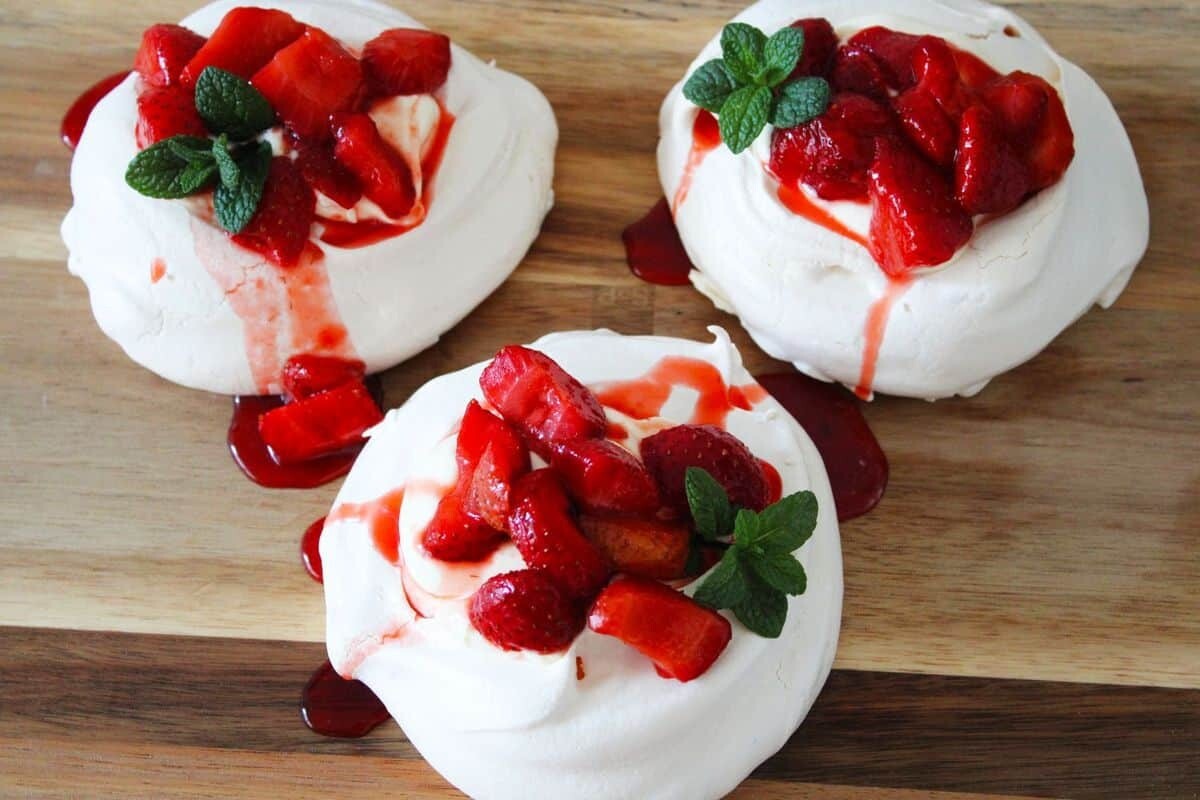 Strawberry Meringue Strawberry Meringue