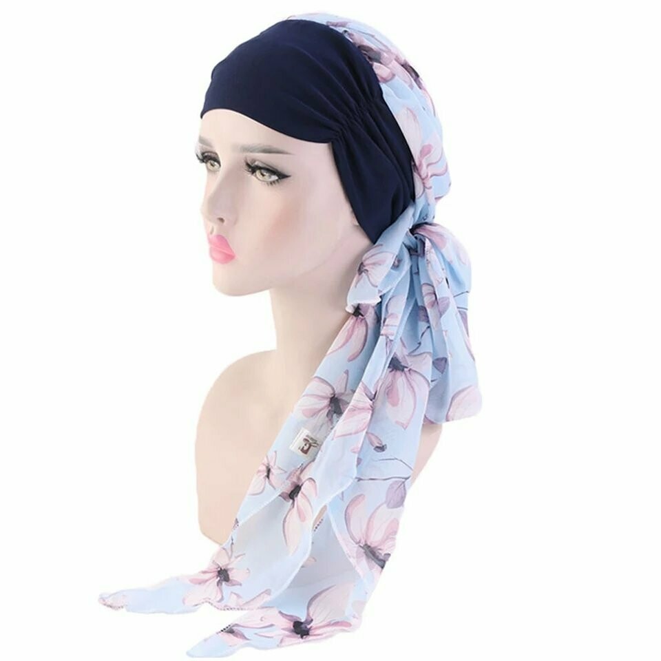 Turban imprimé façon foulard bleue