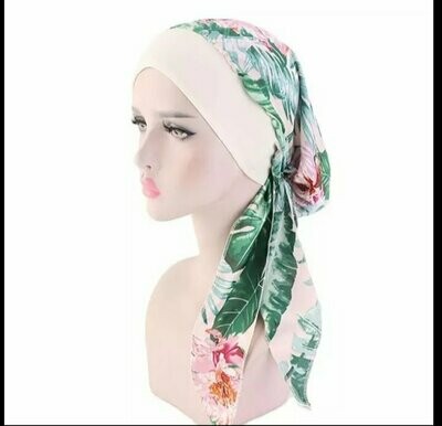 Turban imprimé façon foulard fleuri