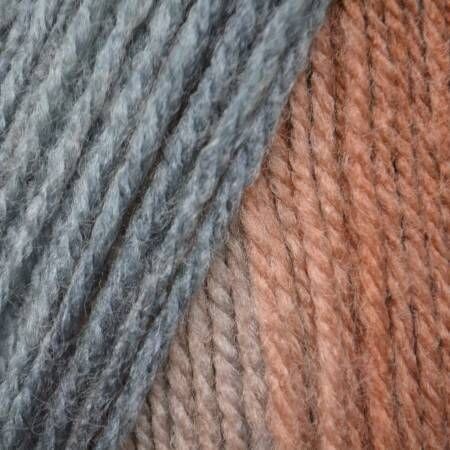 Hayfield Spirit Chunky Woodland Shade 0420