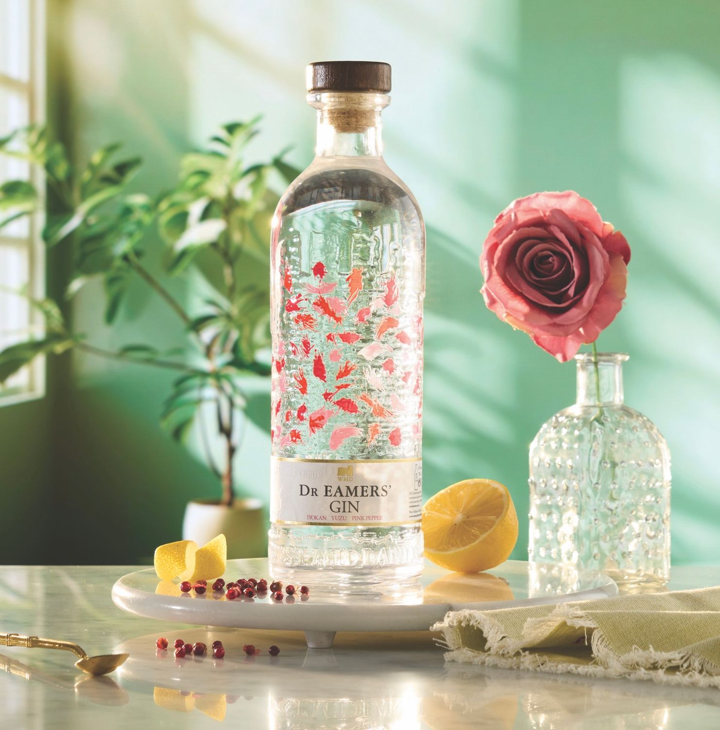 Dr Eamers' Yuzu Iyokan Pink Pepper - Craft Gin Club