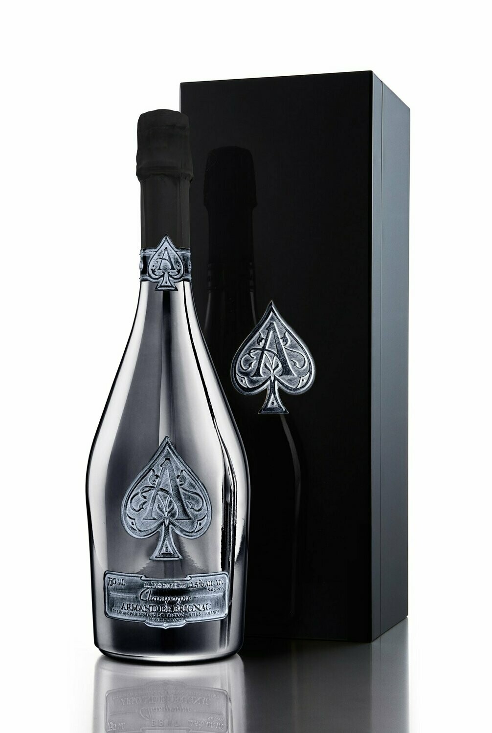 Champagne Noir de noir Assemblage deux Armand de Brignac