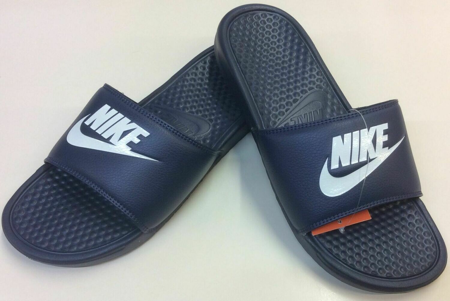 Claquettes Nike