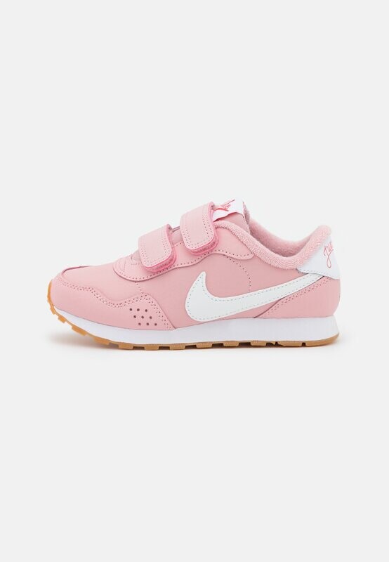 Chaussures Nike cadet