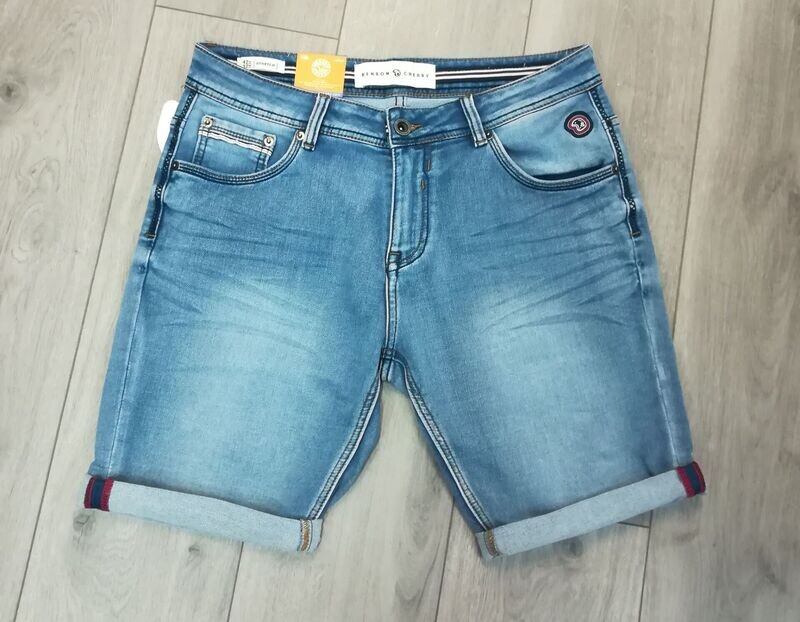Bermuda Benson and Cherry homme