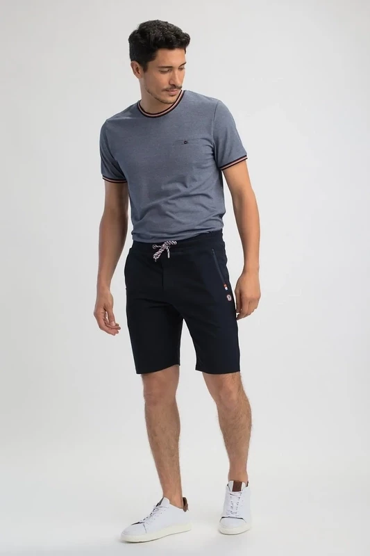 Short Benson and Cherry homme