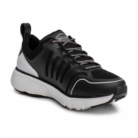 Grace Women's Walking Shoe (Black)