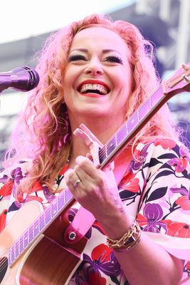 Anneke van Giersbergen