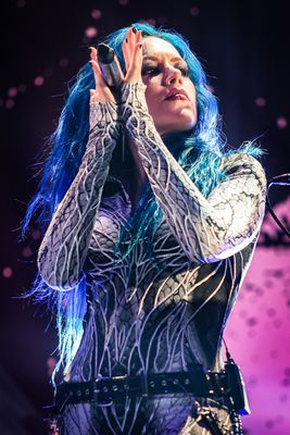 Alissa White-Gluz - Arch Enemy