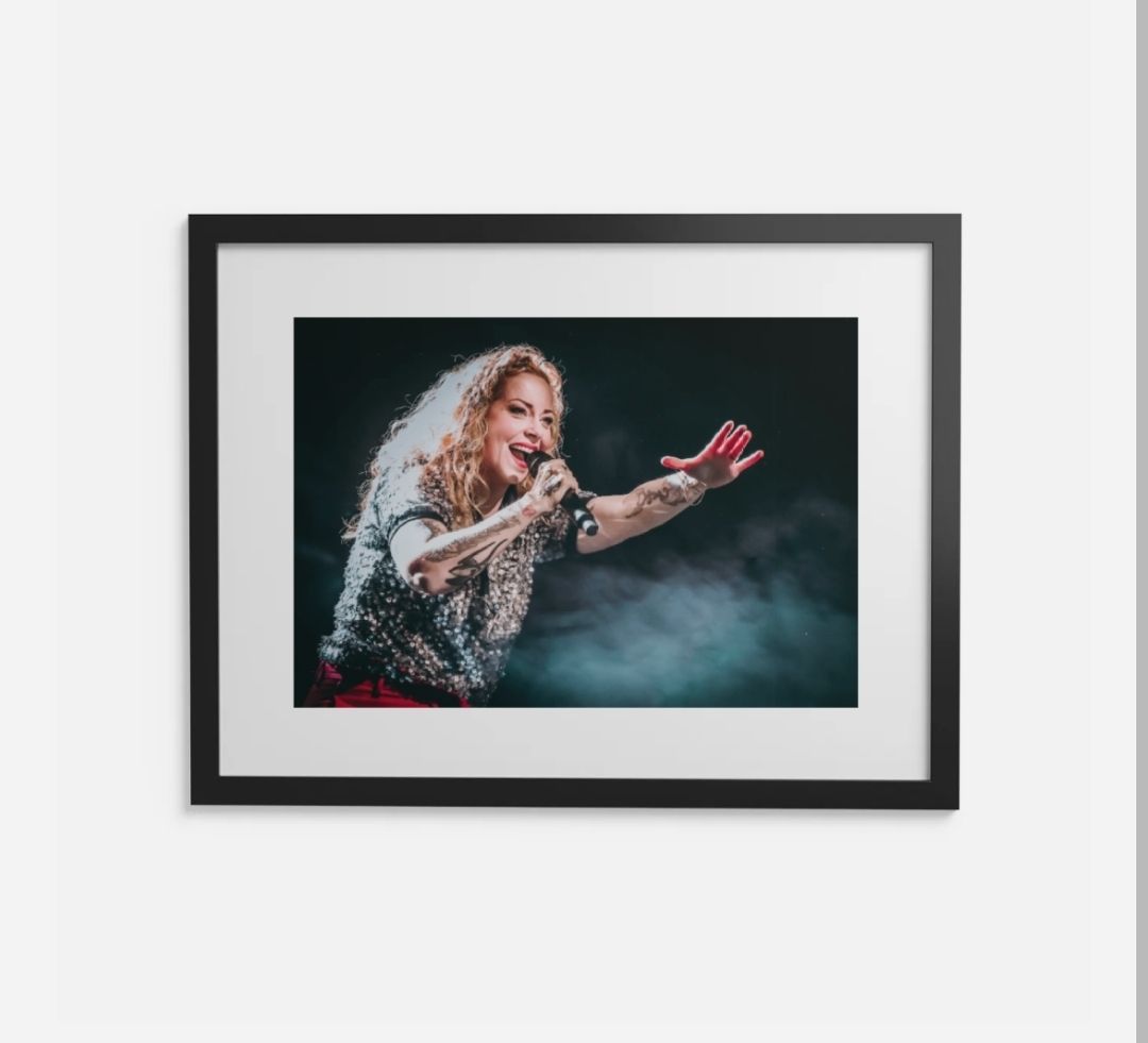 Anneke van Giersbergen